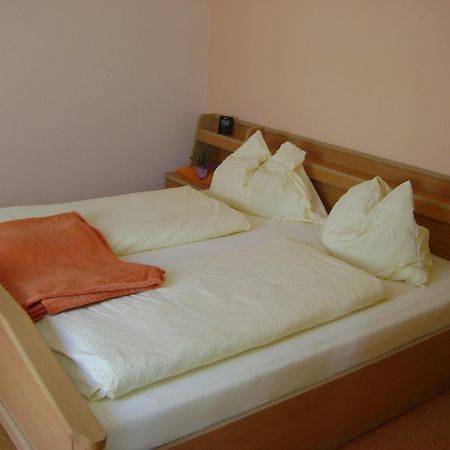 Appartement Roiss Подерсдорф-ам-Зе Экстерьер фото